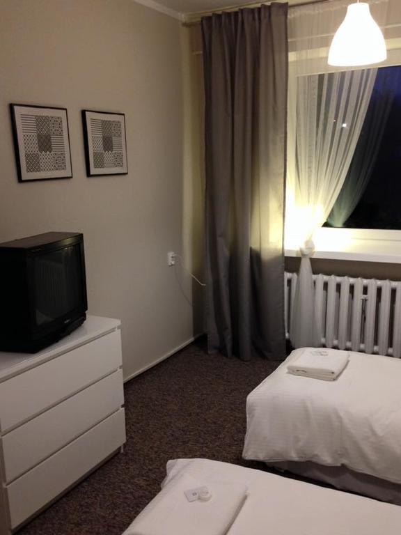 Hotel Pod Debem Zielona Góra Eksteriør bilde